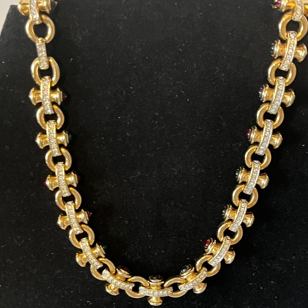 Luxurious Gold and Multicolor Gemstone Necklace - Picture 9 of 14